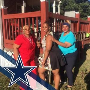 Meet your Posher, Amirah